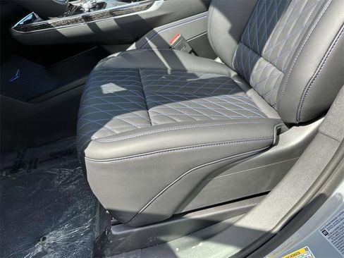 New 2026 Cadillac Escalade IQ Sport 1 w/ LPO, ONYX Package image 16