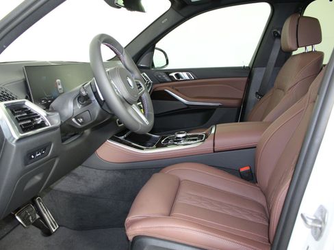 New 2026 BMW X5 M60i w/ Executive Package image 20