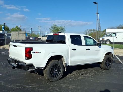 New 2026 Chevrolet Colorado W/T AWD/4WD image 3