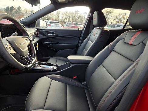 New 2026 Chevrolet Trax RS w/ Driver Confidence Package image 14