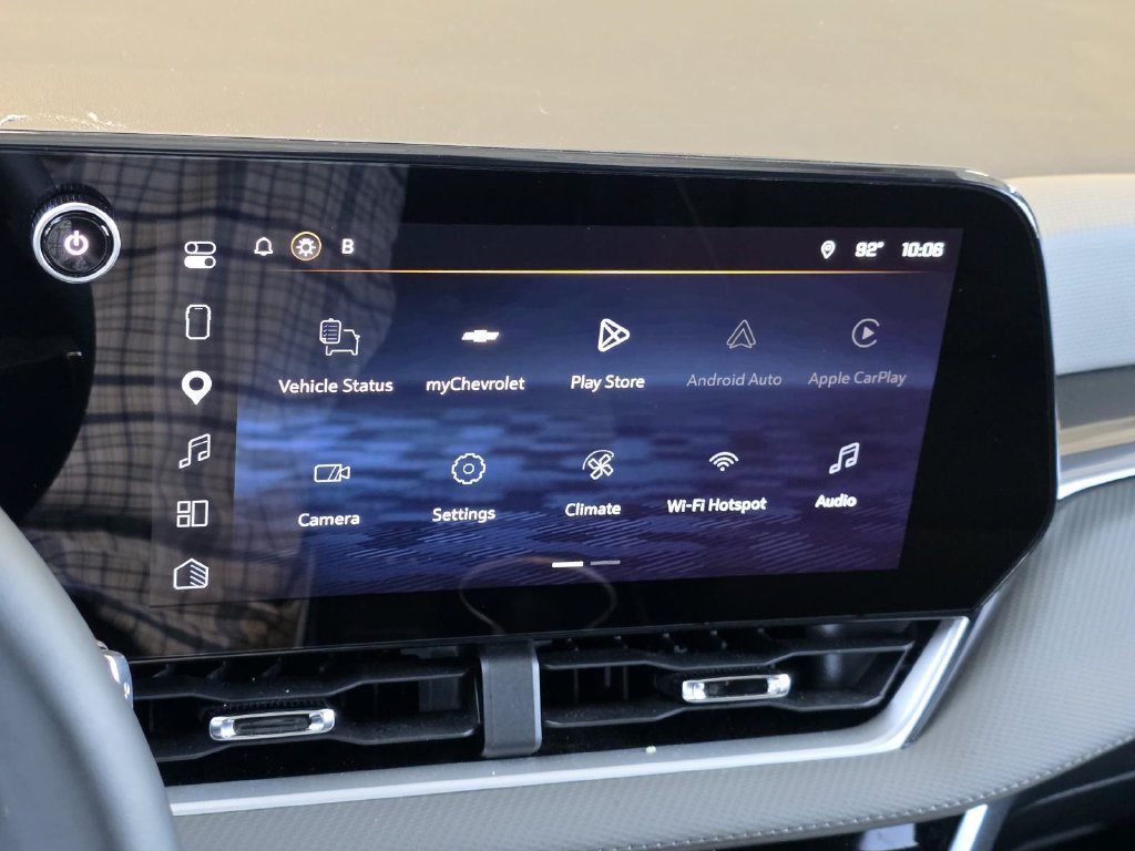 Used 2026 Chevrolet Equinox LT w/ Convenience Package II FWD image 16