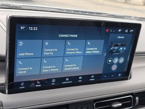 Used 2022 Lincoln Nautilus Reserve image 6