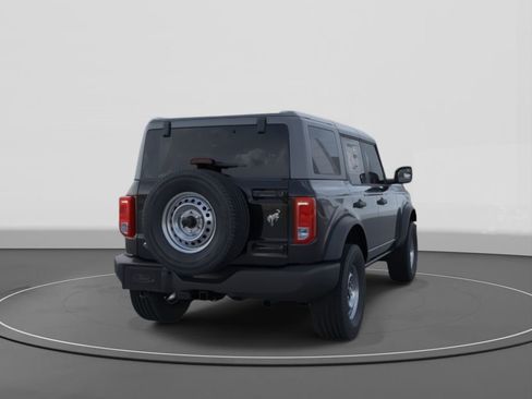 New 2025 Ford Bronco 4-Door image 8