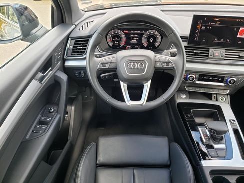 Used 2025 Audi Q5 2.0T Premium image 26