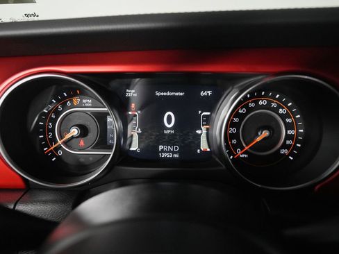 Used 2023 Jeep Gladiator Rubicon w/ LED Lighting Group AWD/4WD image 12