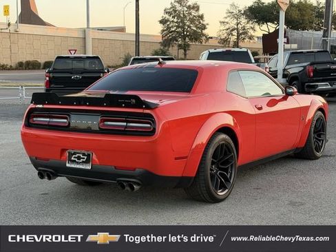 Used 2022 Dodge Challenger R/T Scat Pack RWD image 6