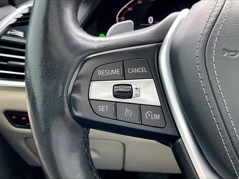 Used 2020 BMW X5 xDrive40i w/ Premium Package image 10