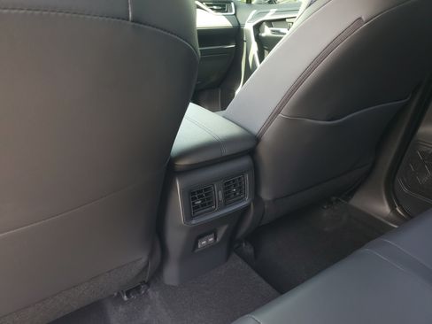 Used 2025 Toyota RAV4 XSE w/ Advanced Technology Package AWD/4WD image 14