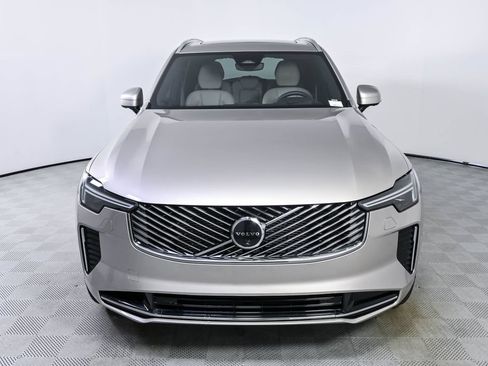 Certified 2025 Volvo XC90 T8 Ultra AWD/4WD image 39