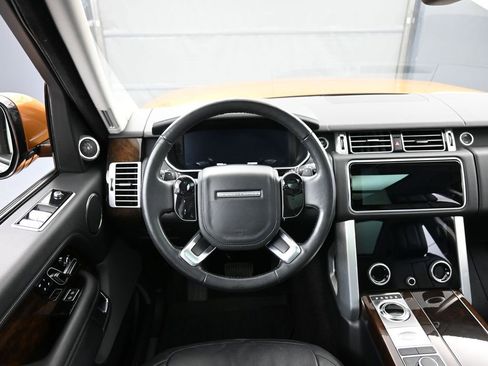 Used 2021 Land Rover Range Rover AWD/4WD image 19