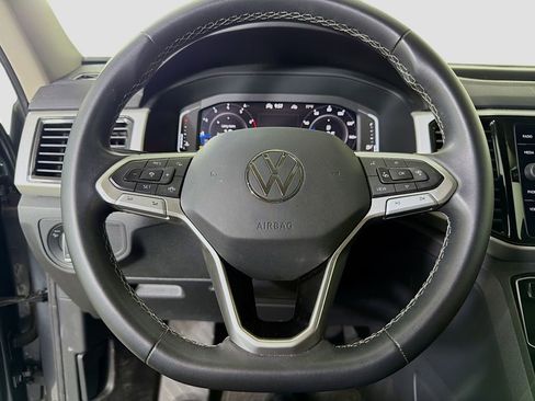 Used 2022 Volkswagen Atlas SE AWD/4WD image 14