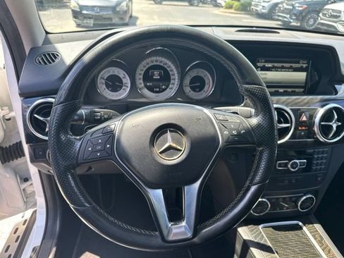 Used 2015 Mercedes-Benz GLK 250 BlueTEC 4MATIC image 17