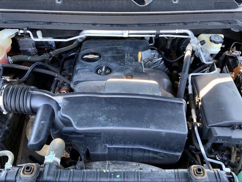 Used 2017 Chevrolet Colorado LT RWD image 32