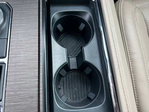 Used 2023 Ford Expedition Max Limited image 30