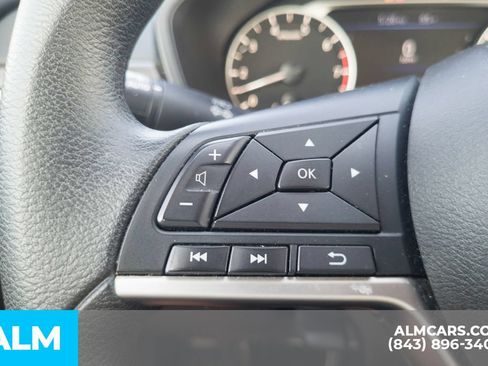 Used 2023 Nissan Altima 2.5 SV FWD image 11