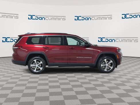 New 2026 Jeep Grand Cherokee L Limited AWD/4WD image 9