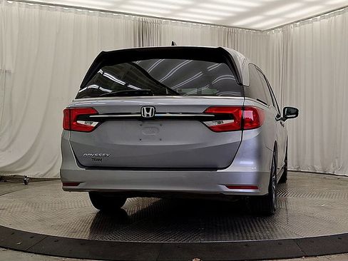 Used 2023 Honda Odyssey EX-L image 11
