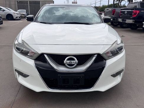 Used 2017 Nissan Maxima Platinum FWD image 2