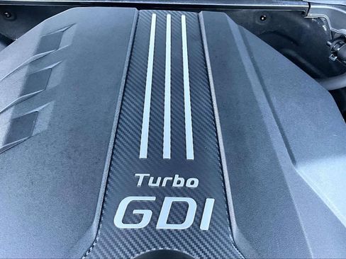 Used 2020 Genesis G70 2.0T w/ Prestige Package image 32