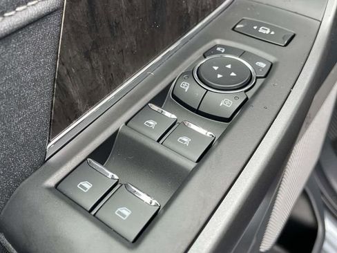 New 2026 Ford F250 Lariat w/ Black Appearance Package image 18