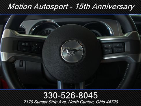 Used 2013 Ford Mustang GT Premium w/ Security Pkg RWD image 18