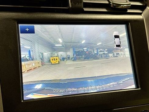 Used 2020 Ford Fusion SE image 12