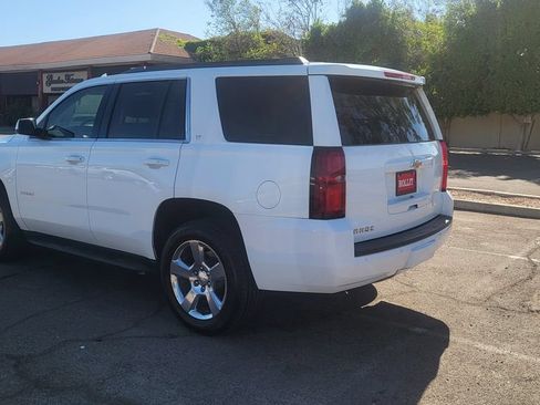 Used 2017 Chevrolet Tahoe LT w/ Luxury Package RWD image 7