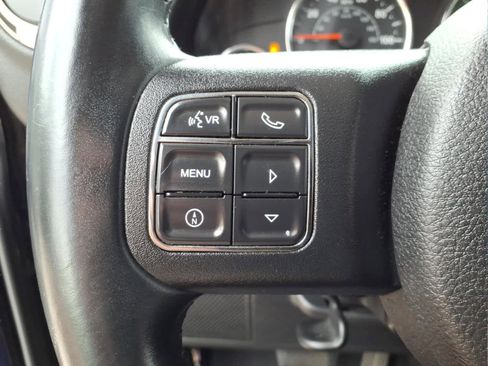 Used 2013 Jeep Wrangler Sahara w/ Connectivity Group AWD/4WD image 19
