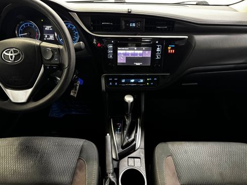 Used 2019 Toyota Corolla LE FWD image 15