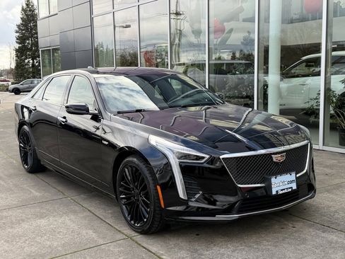 Used 2020 Cadillac CT6 V w/ LPO, Premium Carpet Package image 2