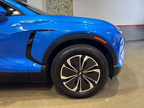 Used 2024 Chevrolet Blazer EV LT AWD/4WD image 61