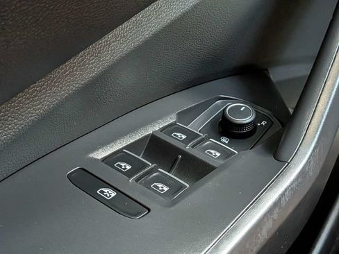 Certified 2023 Volkswagen Jetta Sport FWD image 28
