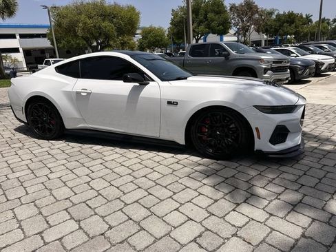 Used 2024 Ford Mustang GT Premium w/ GT Performance Package RWD image 15