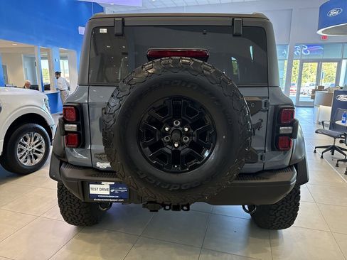 Used 2023 Ford Bronco Raptor w/ Interior Carbon Fiber Pack 6 image 6