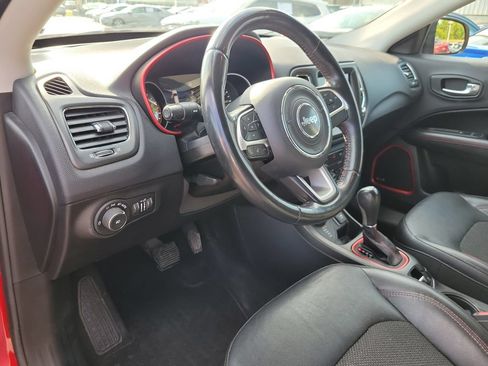 Used 2018 Jeep Compass Trailhawk w/ Safe & Security Group AWD/4WD image 22