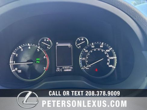 Used 2023 Lexus GX 460 Luxury w/ Off Road Package AWD/4WD image 32