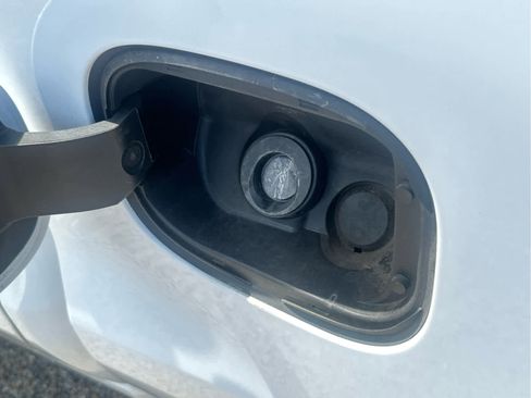 Used 2023 Chevrolet Silverado 1500 W/T w/ WT Value Package image 15