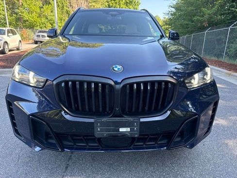 Used 2024 BMW X5 xDrive40i w/ M Sport Package AWD/4WD image 2