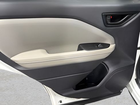 Certified 2026 Subaru Forester AWD/4WD image 26
