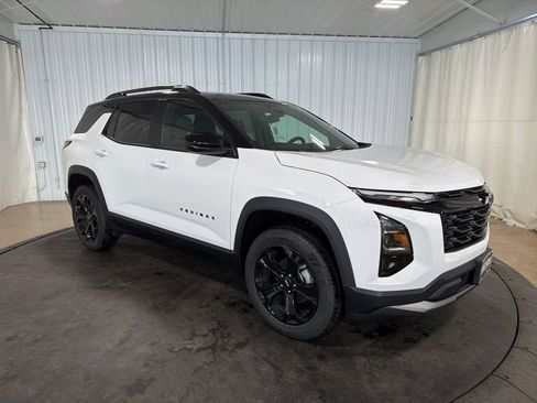 New 2026 Chevrolet Equinox LT w/ Convenience Package II image 11