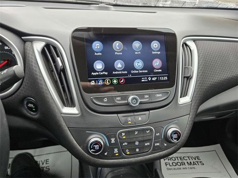 Used 2024 Chevrolet Malibu LT w/ Sport Edition image 8