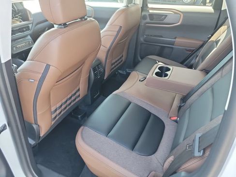 New 2026 Ford Bronco Sport Outer Banks w/ Outer Banks Tech Package+ AWD/4WD image 17