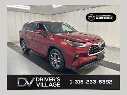 Used 2022 Toyota Highlander XLE
