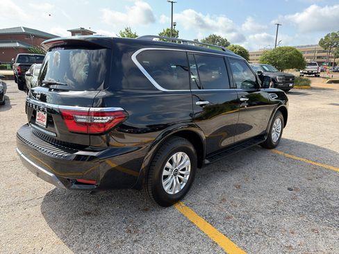 Used 2023 Nissan Armada SV w/ Cargo Package RWD image 5