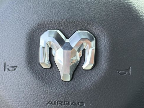 New 2026 RAM 1500 Express AWD/4WD image 22