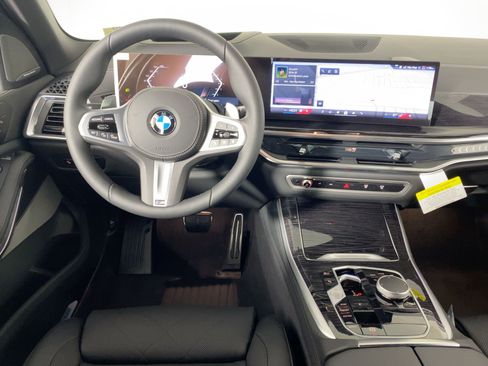 New 2026 BMW X5 sDrive40i w/ M Sport Package image 4
