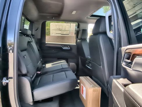 New 2026 GMC Sierra 2500 Denali w/ Denali Reserve Package AWD/4WD image 28