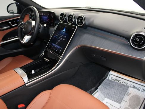Used 2024 Mercedes-Benz C 300 Sedan image 28