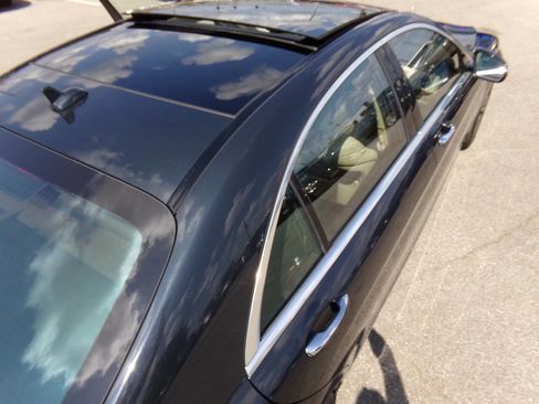 Used 2015 Mercedes-Benz S 550 4MATIC Sedan image 24