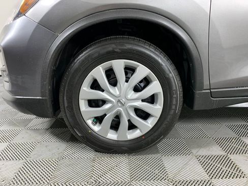 Used 2020 Nissan Rogue S image 12